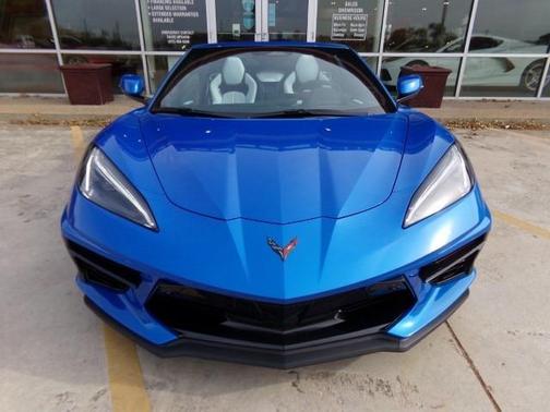 2024 Chevrolet Corvette Stingray w/2LT