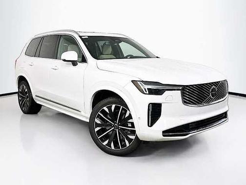Crystal White 2026 Volvo XC90 Plus
