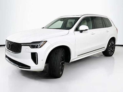 Crystal White 2026 Volvo XC90 Plus