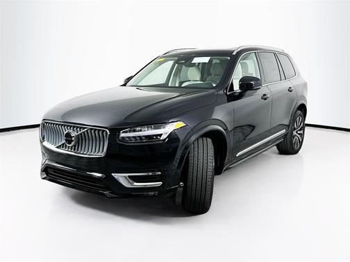2025 Volvo XC90 B6 Plus 7-Seater