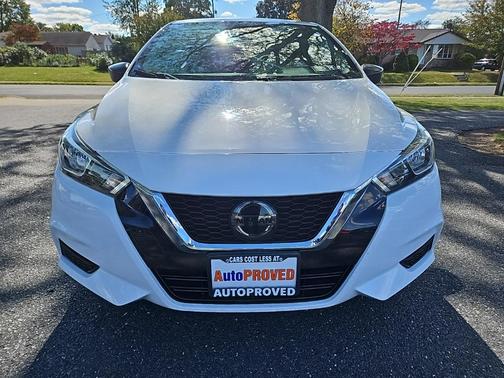 2020 Nissan Versa 1.6 S