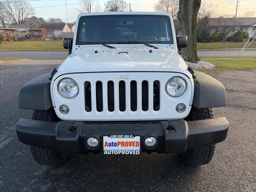 2016 Jeep Wrangler Unlimited Sport