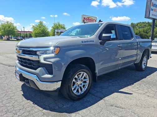 Slate Gray Metallic 2024 Chevrolet Silverado 1500 LT