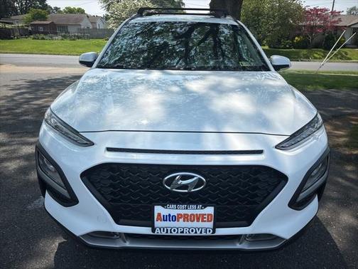 2021 Hyundai KONA SEL Plus