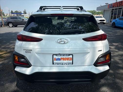 2021 Hyundai KONA SEL Plus
