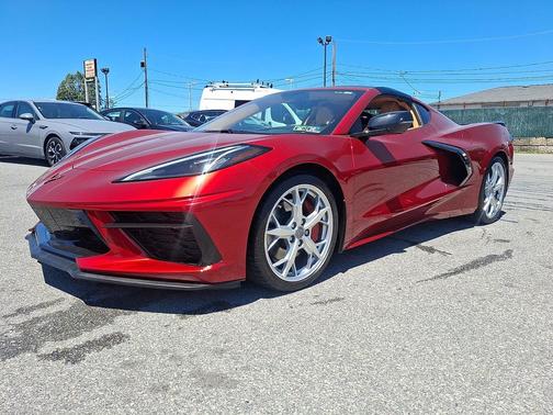 Red Mist Metallic Tintcoat 2021 Chevrolet Corvette Stingray w/3LT