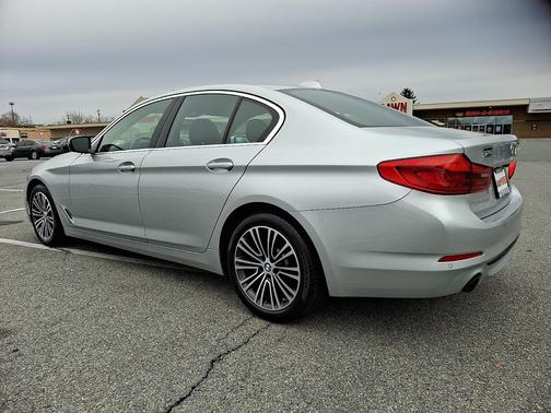 2019 BMW 530 xDrive