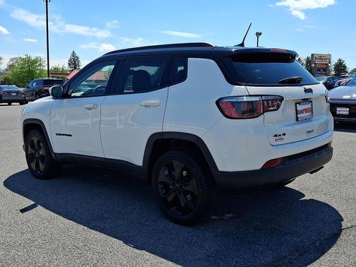 White Clearcoat 2019 Jeep Compass Latitude
