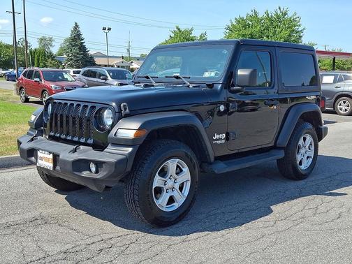 Black Clearcoat 2019 Jeep Wrangler Sport S