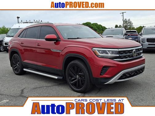 Aurora Red Metallic 2022 Volkswagen Atlas Cross Sport 3.6L V6 SE w/Technology