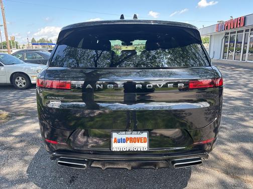 Santorini Black Metallic 2024 Land Rover Range Rover Sport Autobiography
