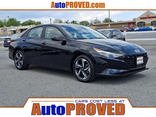 Onyx Black 2023 Hyundai ELANTRA SEL