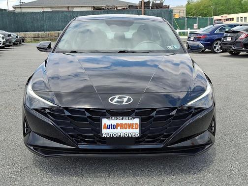 Onyx Black 2023 Hyundai ELANTRA SEL