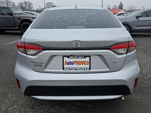 2021 Toyota Corolla LE