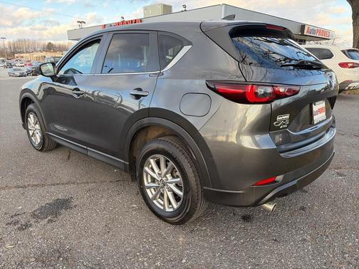 2022 Mazda CX-5 2.5 S Preferred Package