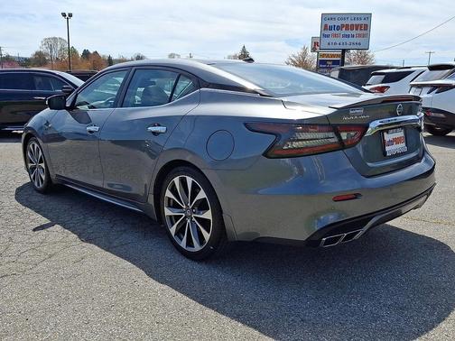 Gun Metallic 2019 Nissan Maxima 3.5 Platinum