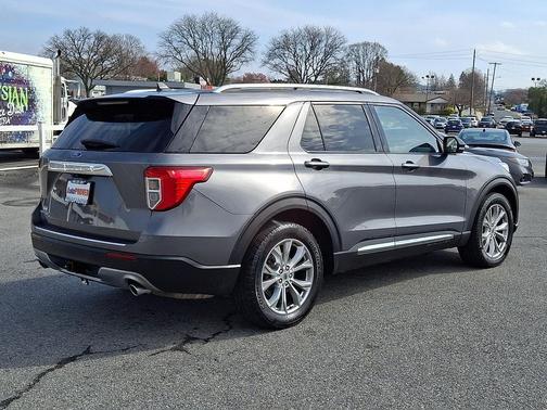 Carbonized Gray Metallic 2021 Ford Explorer Limited
