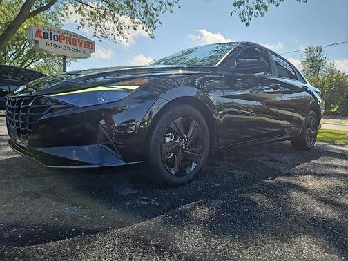 2021 Hyundai ELANTRA SEL