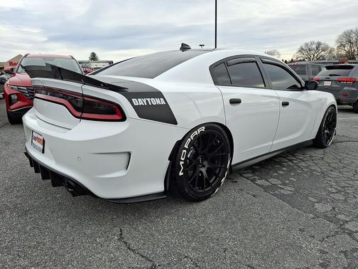 2019 Dodge Charger Scat Pack