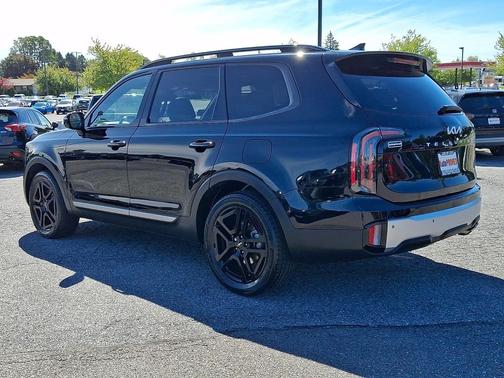 Ebony Black 2023 Kia Telluride SX Prestige X-Line
