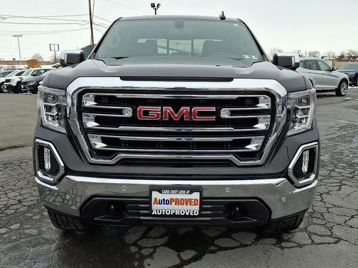 2022 GMC Sierra 1500 SLT