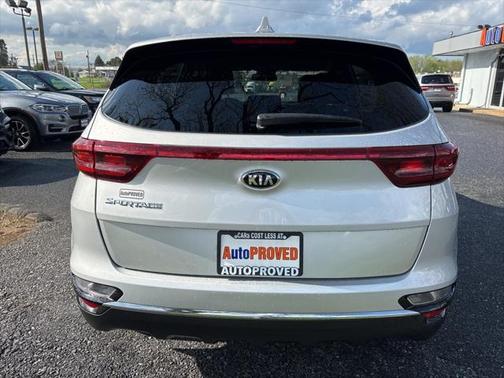 2022 Kia Sportage LX