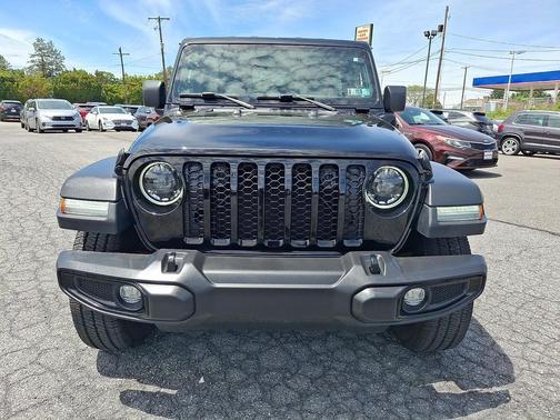 Black Clearcoat 2023 Jeep Wrangler 4xe Base
