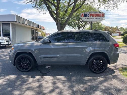 2020 Jeep Grand Cherokee Altitude