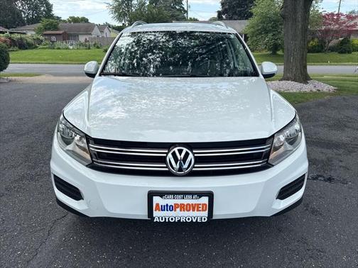 2017 Volkswagen Tiguan 2.0T Wolfsburg Edition