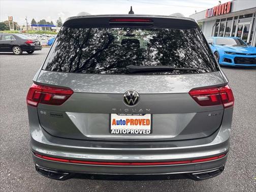 2022 Volkswagen Tiguan 2.0T SE R-Line Black 4MOTION