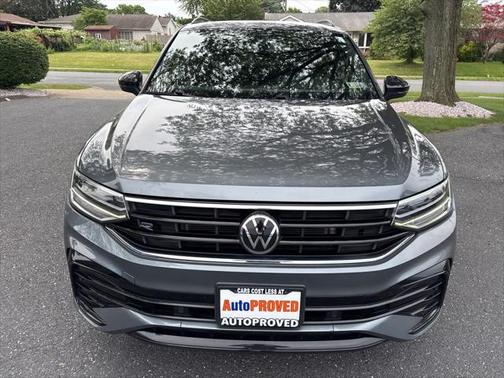 2022 Volkswagen Tiguan 2.0T SE R-Line Black 4MOTION