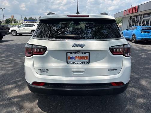 2022 Jeep Compass Latitude
