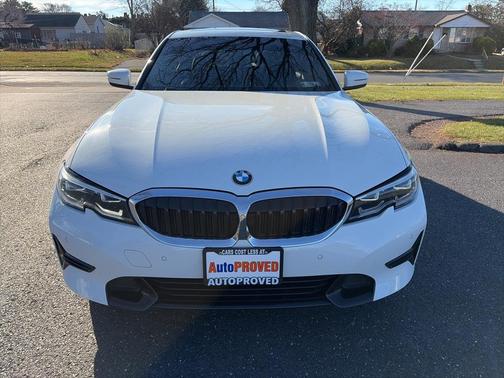 2019 BMW 330 xDrive
