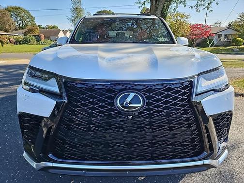 2022 Lexus LX 600 F SPORT
