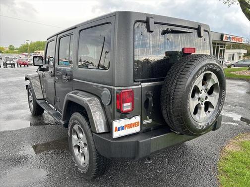 2017 Jeep Wrangler Unlimited Sahara