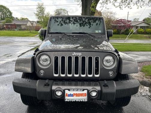 2017 Jeep Wrangler Unlimited Sahara