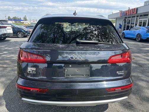 2018 Audi Q5 2.0T Tech Premium