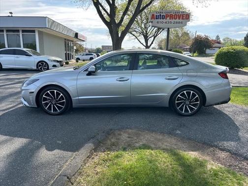 2021 Hyundai SONATA Limited