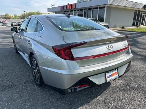 2021 Hyundai SONATA Limited