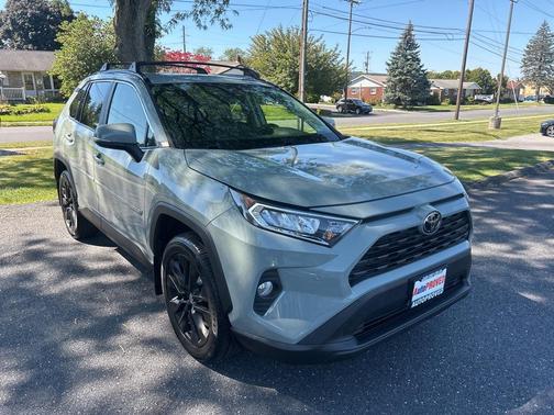 2019 Toyota RAV4 XLE Premium