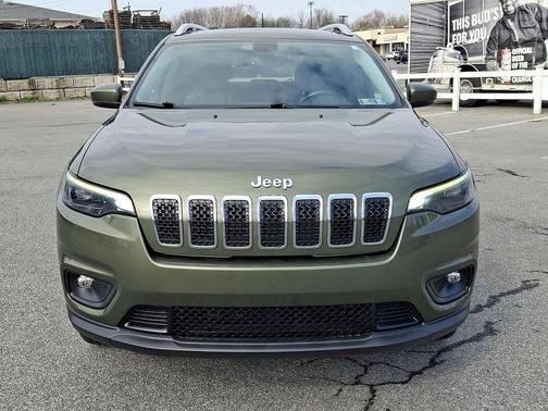 Olive Green Pearlcoat 2020 Jeep Cherokee Latitude Plus