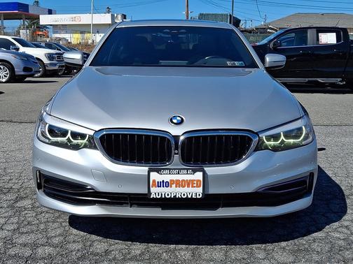 Glacier Silver Metallic 2019 BMW 540 xDrive
