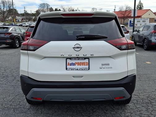2021 Nissan Rogue SV