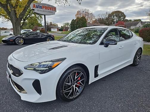 2023 Kia Stinger GT-Line