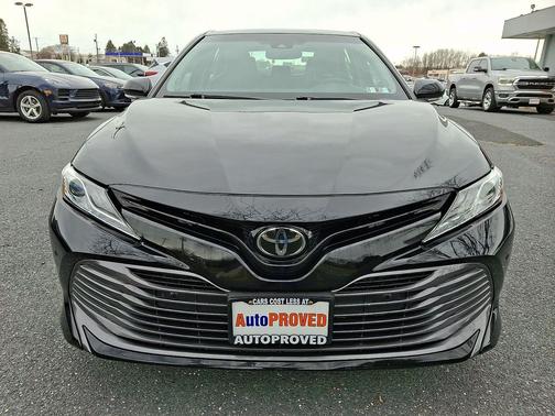 2018 Toyota Camry XLE