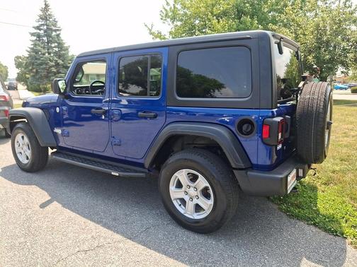 Ocean Blue Metallic Clearcoat 2018 Jeep Wrangler Unlimited Sport