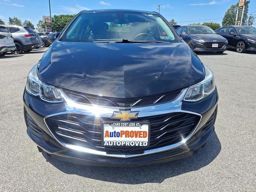 Black 2019 Chevrolet Cruze LS