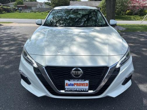 2022 Nissan Altima 2.5 SV