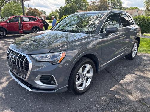 2021 Audi Q3 40 Premium