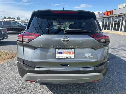 2021 Nissan Rogue SV
